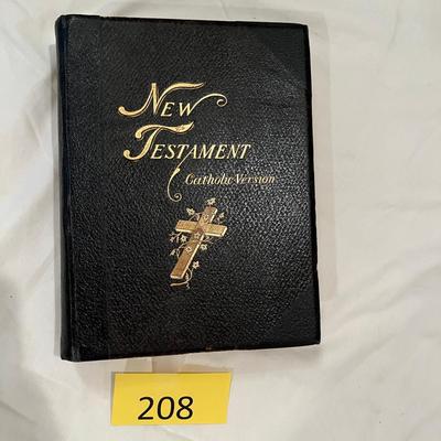 Vintage New Testament Bible.