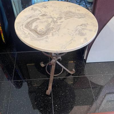 ROUND MARBLE TABLE TOP