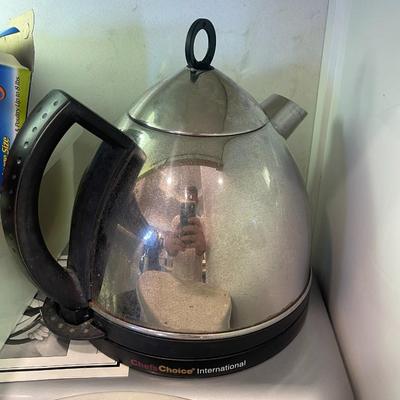 Tea kettle