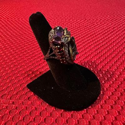 UNIQUELY STYLED RING WITH BEAUTIFUL STONES