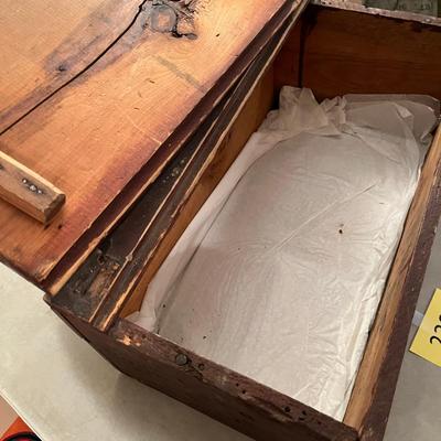 Old hinged lid box