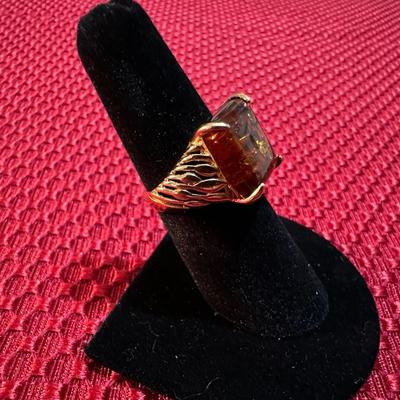 STERLING SILVER RING WITH ORANGE AMBER STONES