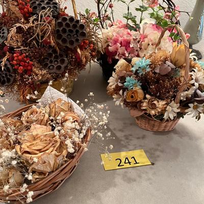 Lot of Dried Flower arrangements
