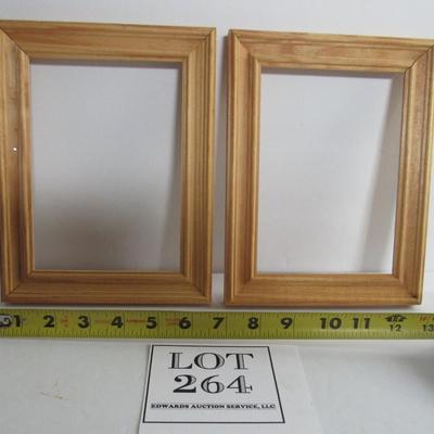 2 Small Matching Wood Frames, Nice Shape