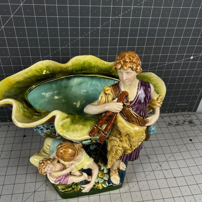 Antique Majolica Centerpiece Bowl 