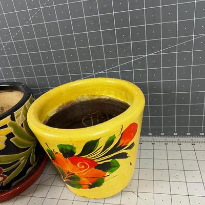Flower Pots (2) 