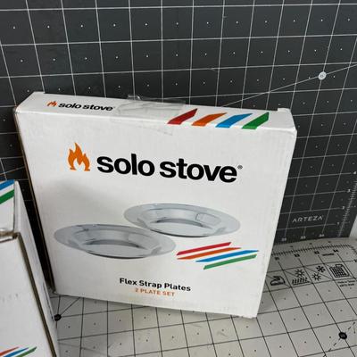 SOLO Stove, Flex Strap Plate and Bowl Set, NEW IN THE BOX 