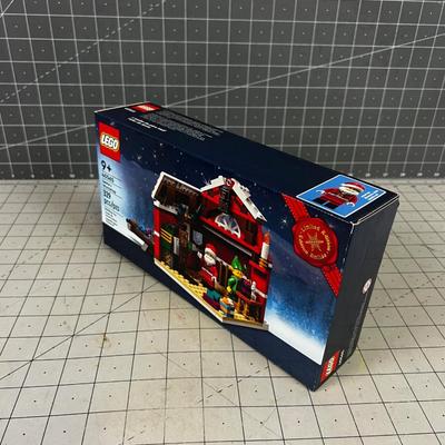 LEGO Kit FREE with Large Purchase. Exclusive NEW never Opened
