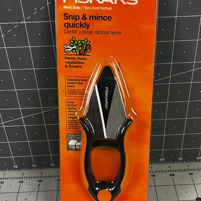 Frisker NEW Snip and Mince 