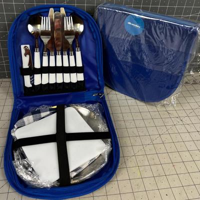 (2) - 2 Piece Cutler Set by WEALERS 