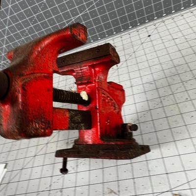 Scout 3" Bench Vice 
