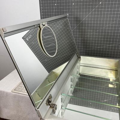 Bathroom Medicine Cabinet NEW 