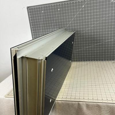 Bathroom Medicine Cabinet NEW 