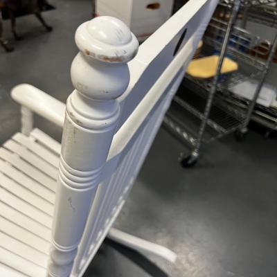 White Cracker Barrel Rocking Chair