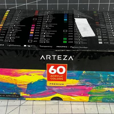 ARTEZA Acrylic Paints NEW in the Box  60 Pieces 