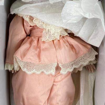 JEAN CLAUDE PORCELAIN DOLL PATRICIA LOVELESS ENCHANTMENT OF JUMEAU LTD ED