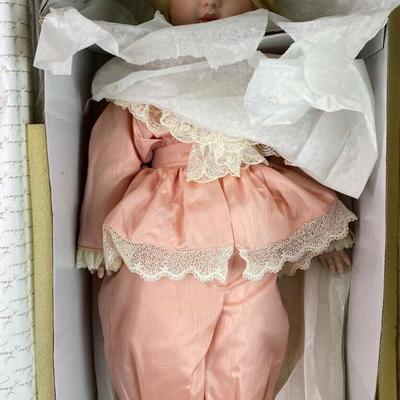 JEAN CLAUDE PORCELAIN DOLL PATRICIA LOVELESS ENCHANTMENT OF JUMEAU LTD ED