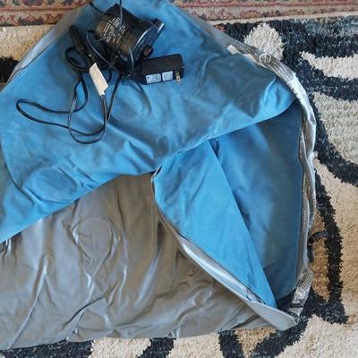 AIR MATTRESS AND ELECTRIC PUMP