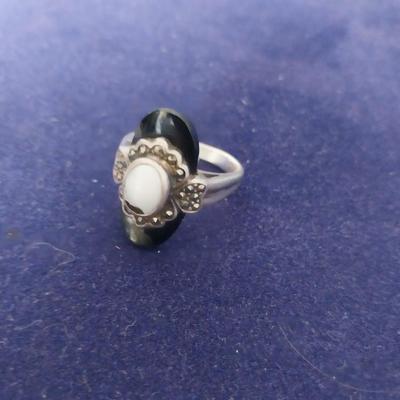 TWO 925 SILVER RINGS