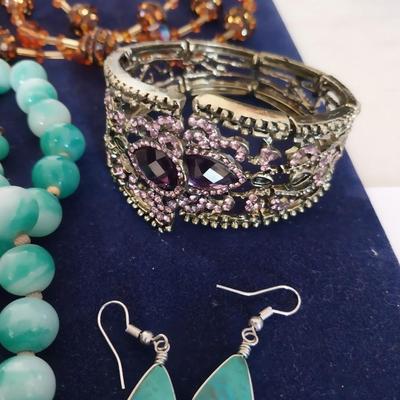 LADIES COLORED BEADS BRACELETS-NECKLACES AND EARRINGS