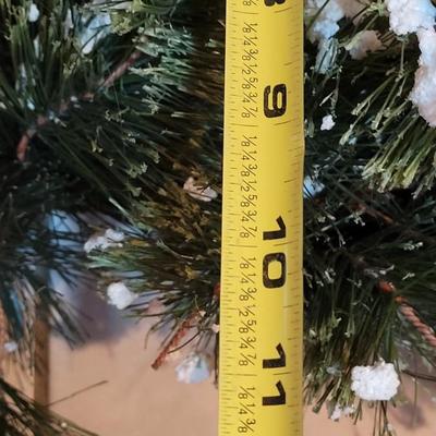 Flocked Pinecone Swag