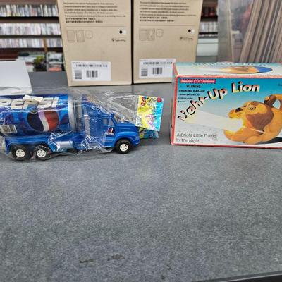 Pepsi truck/ light up lion