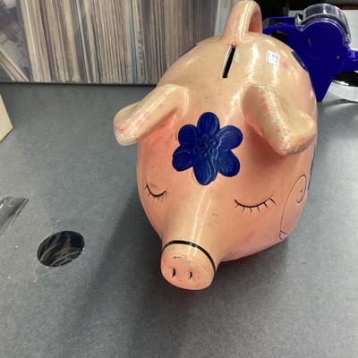 Vintage ceramic pig
