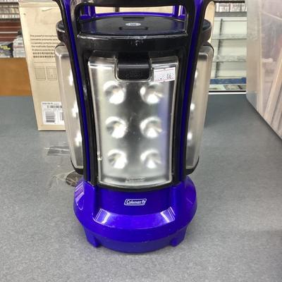 Coleman Quad Elite Lantern 360 Lumens 400 Hours  4 Lights In 1