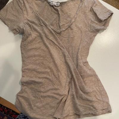 MISC: TSHIRTS (WOMEN'S) COASBELLA, THEORY, BCBG & MOR