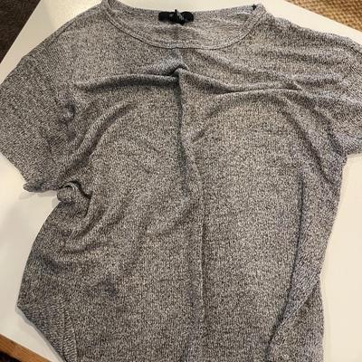 MISC: TSHIRTS (WOMEN'S) COASBELLA, THEORY, BCBG & MOR