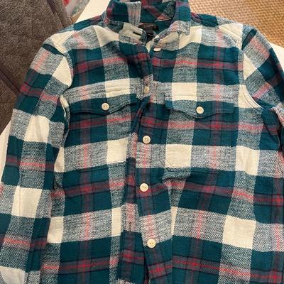 2 FLANNELS: ABERCROMBIE & JCREW