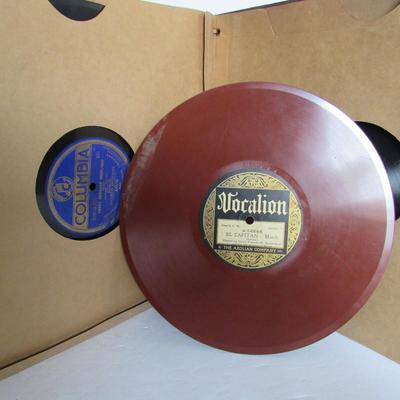 Old RCA Victor Album Book With 10 Records Inside