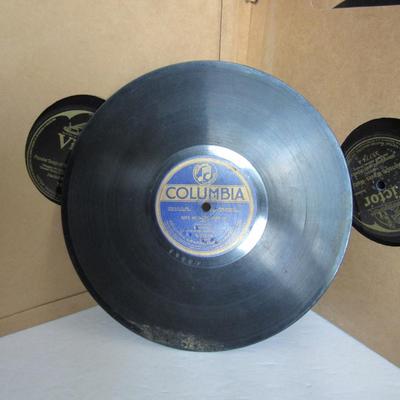 Old RCA Victor Album Book With 10 Records Inside