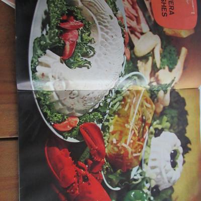 Campbells Cook Book and Vintage Knox On-Camera Recipe Book