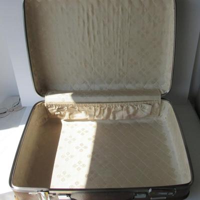 Lot 328: Older Hard Cover Suitcase