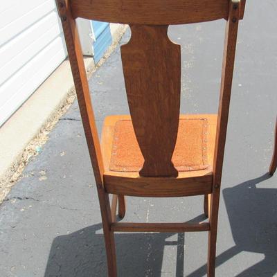 Lot 333:  Set of 3 Matching Vintage Kitchen Chairs