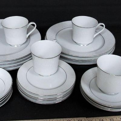 Lot 343: NICE! Set of Crown Victoria Lovelace Fine China, Made in Japan