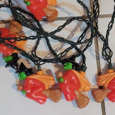 Hanging Black Cat Deco and Fliying Witches String Lights