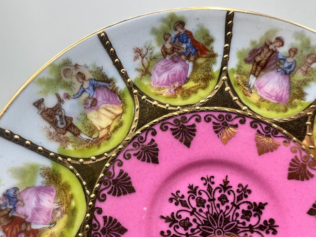 Vintage Bavaria Germany Courting Lovers Story Detailed Teacup