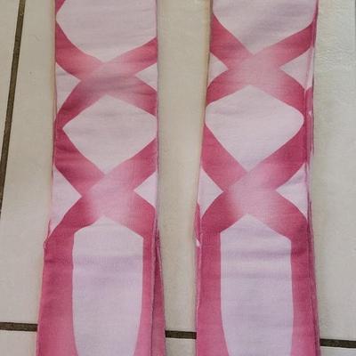 (6) New Pairs of Socks