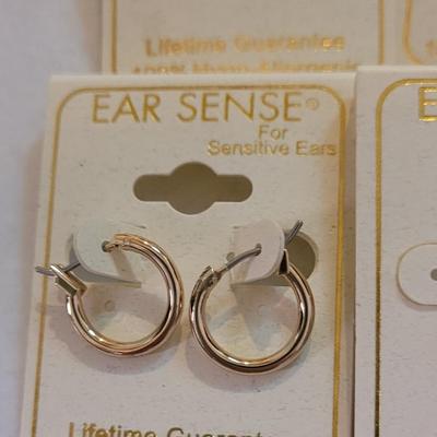 New 100% Hypo Allergenic Gold Tone Earrings