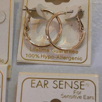 New 100% Hypo Allergenic Gold Tone Earrings