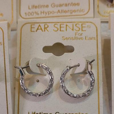 New 100% Hypo Allergenic Silver Tone Earrings