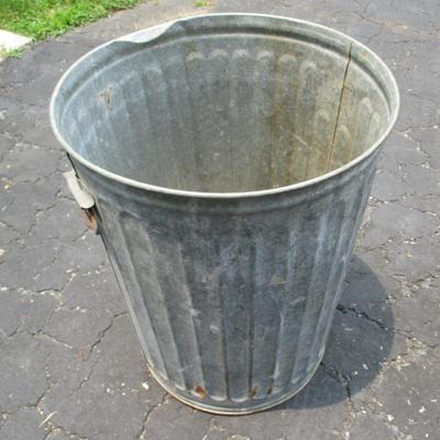 Metal Galvanized Trash Cans