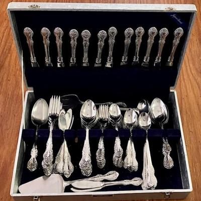 Stainless Steel Flatware Set