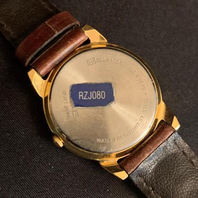 Variety of Watches: Rolex, Mickey Mouse, Seiko, & More (K-HS)