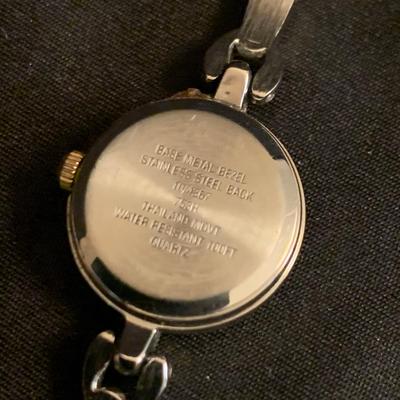 Variety of Watches: Rolex, Mickey Mouse, Seiko, & More (K-HS)