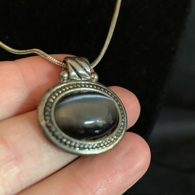 Variety of Silver & Gold Jewelry, Including Sterling & 14K (K-HS)