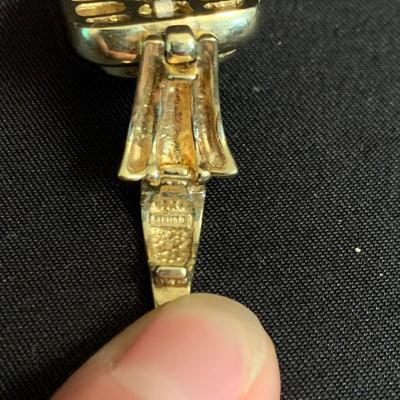 Variety of Silver & Gold Jewelry, Including Sterling & 14K (K-HS)