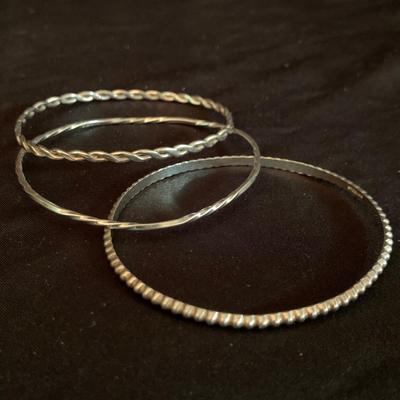 Variety of Silver & Gold Jewelry, Including Sterling & 14K (K-HS)